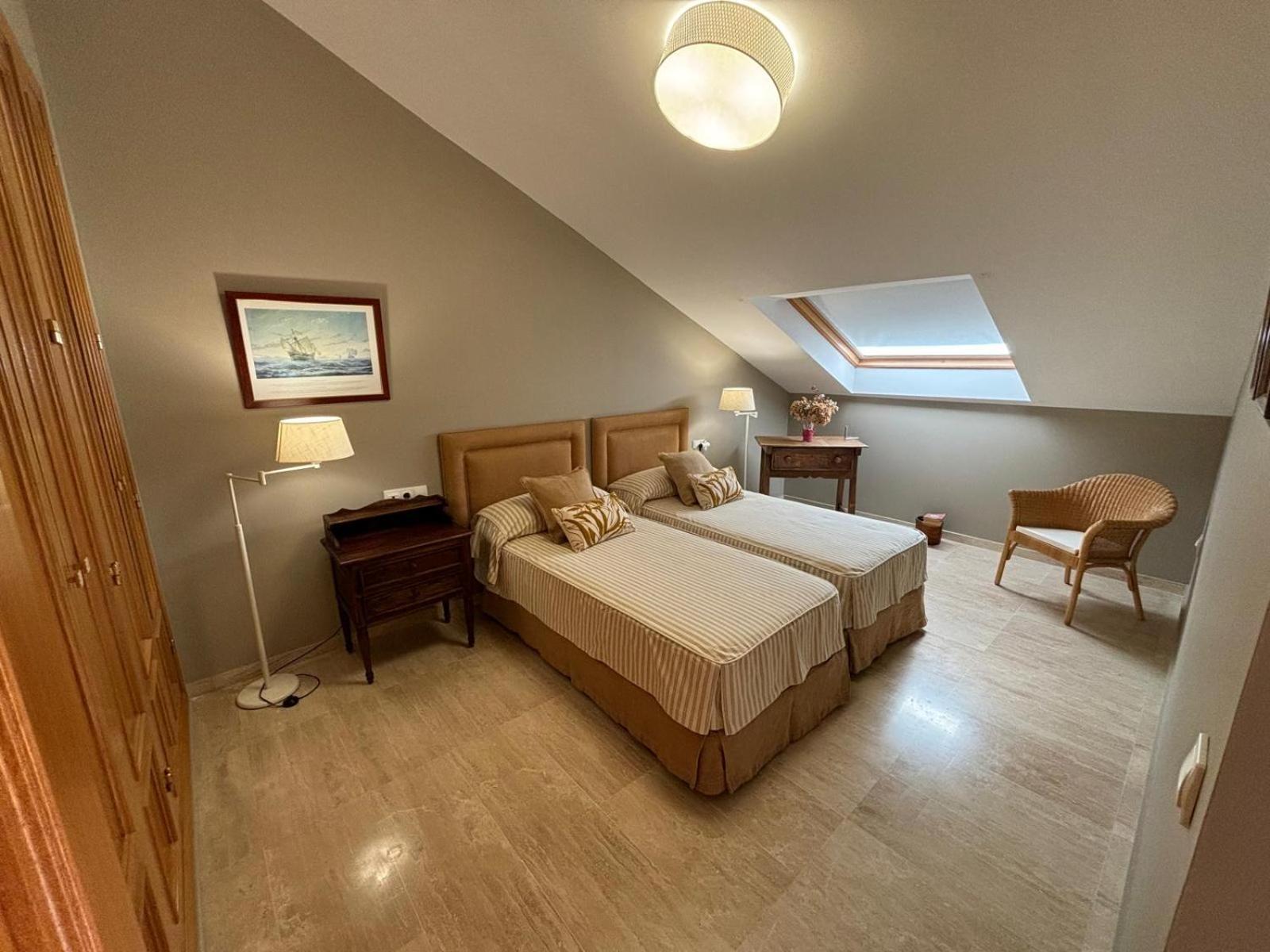Atico Duplex En Playa Chapas * Marbella