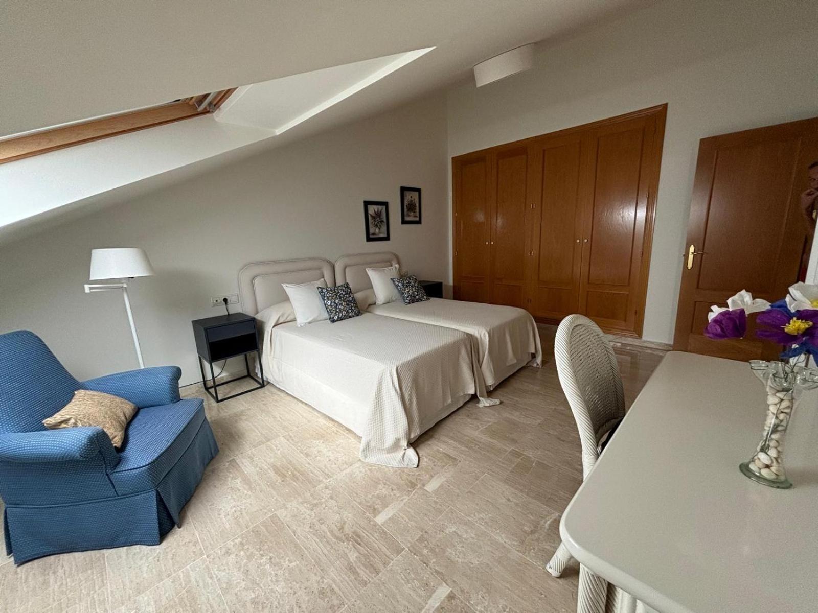 Atico Duplex En Playa Chapas Apartment