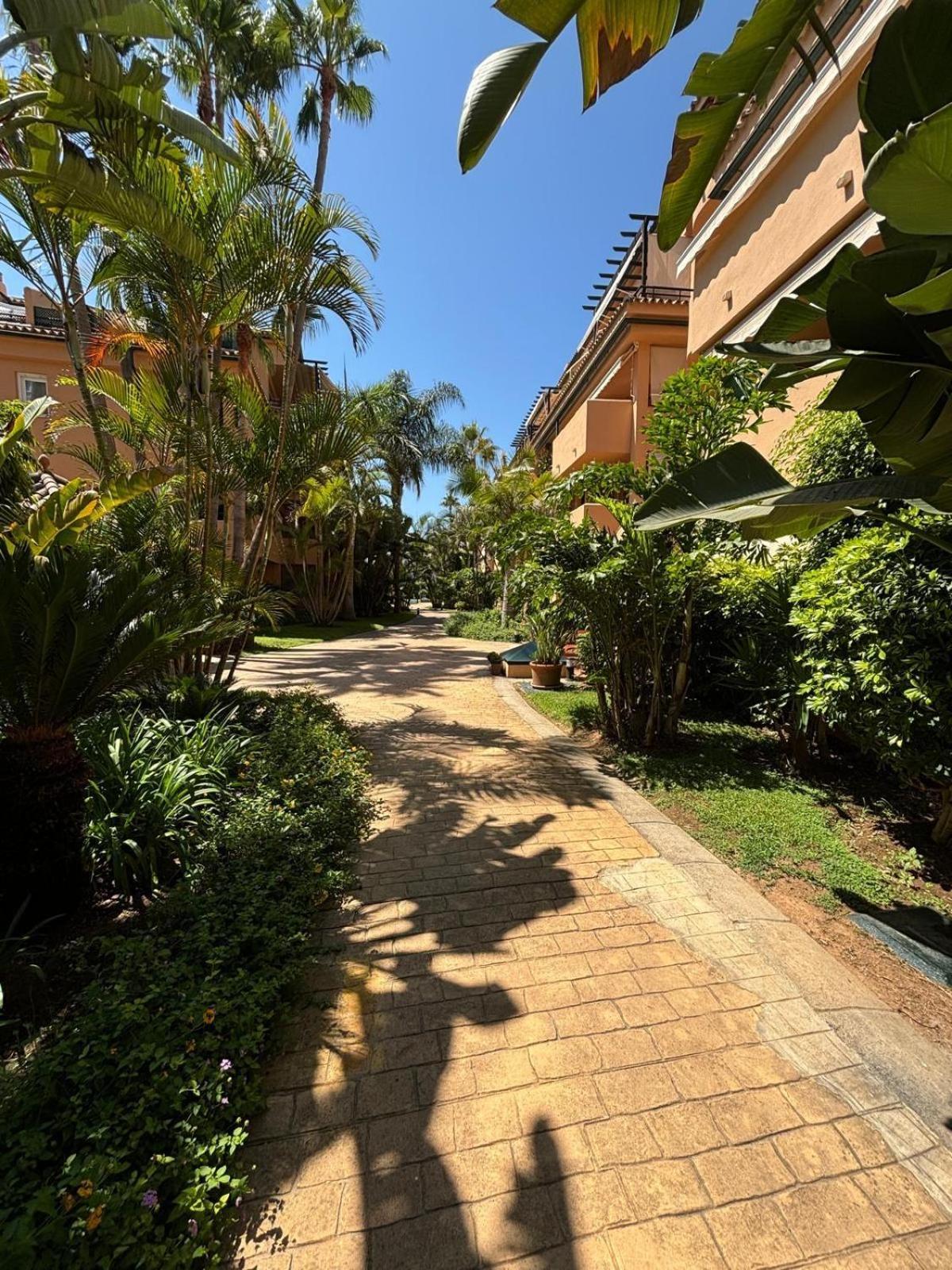 Atico Duplex En Playa Chapas Apartment Marbella